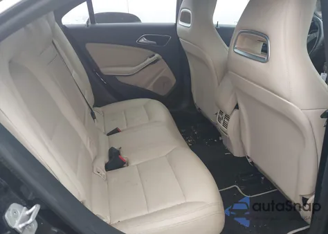 2017 Mercedes-Benz Cla 250 z USA, uszkodzony, nr VIN WDDSJ4EB1HN429868